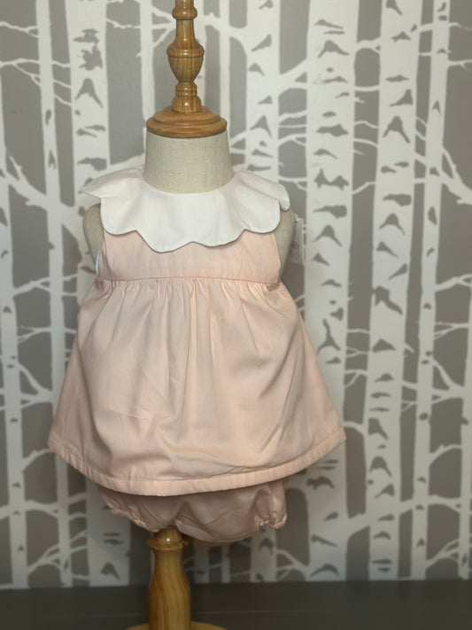 Light Pink With Scalloped Collar Diaper Set