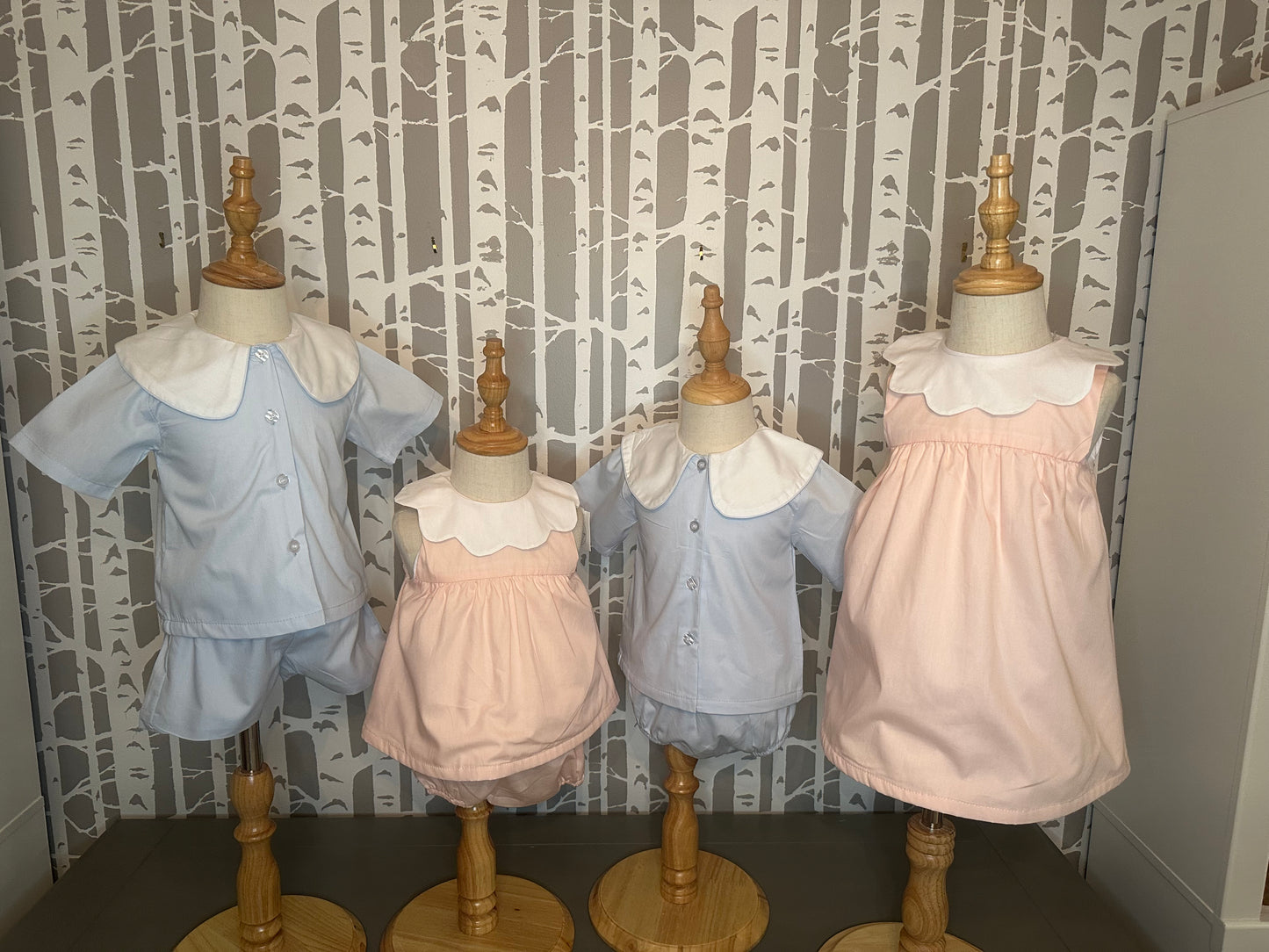 Light Pink With Scalloped Collar Diaper Set