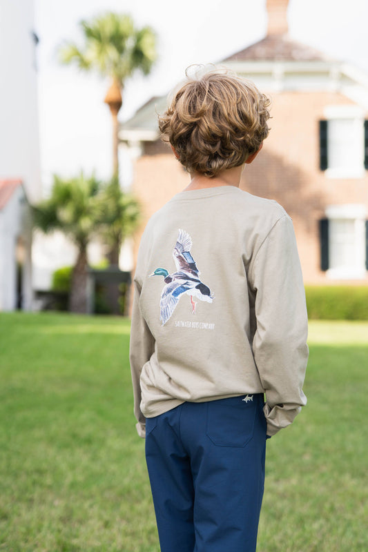 Mallard Graphic Tee LS Taupe